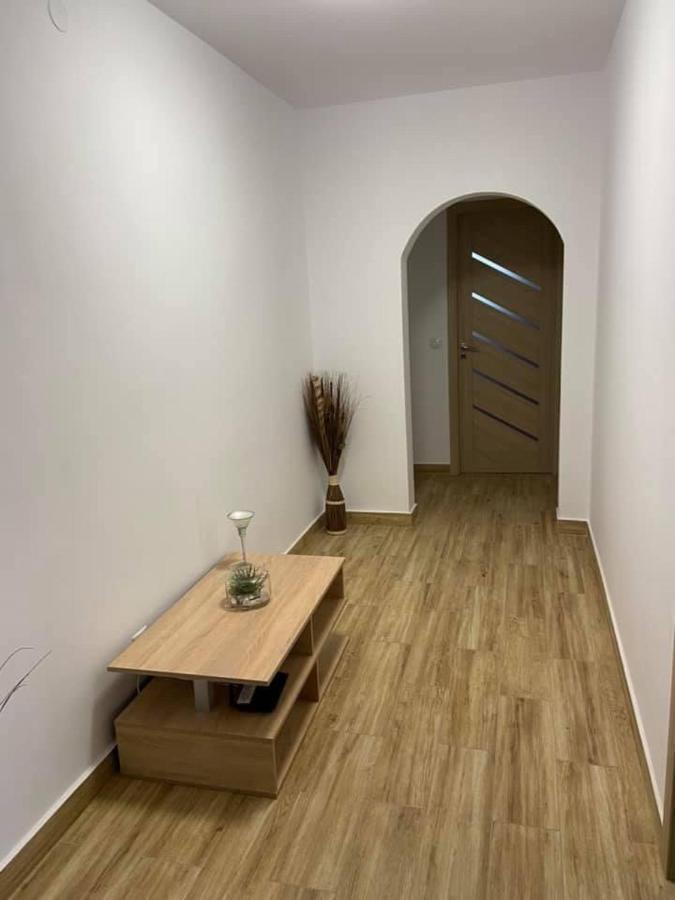 Apartament Diana ジュリロヴカ エクステリア 写真